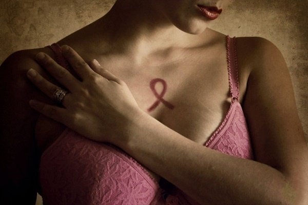防治乳腺癌要从20岁开始 四个症状提示患乳腺癌