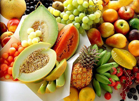  维生素E广泛存在于菠菜、西兰花等绿色蔬菜；油；杏仁、榛子等坚果中。  2013071916552988fb2.jpg