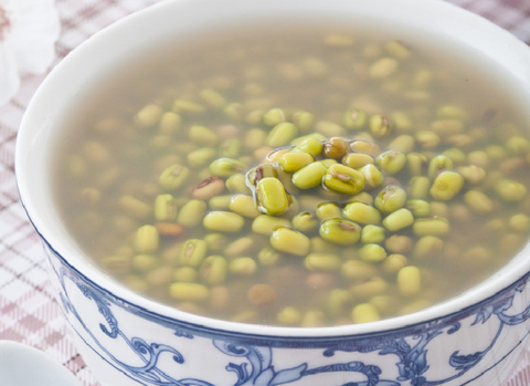 夏天喝绿豆汤好处多 绿豆汤的搭配妙招